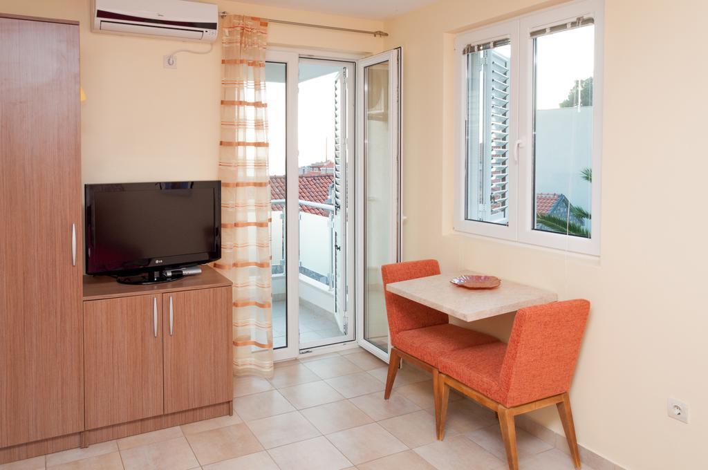 Apartments Lila Aurea Petrovac Δωμάτιο φωτογραφία